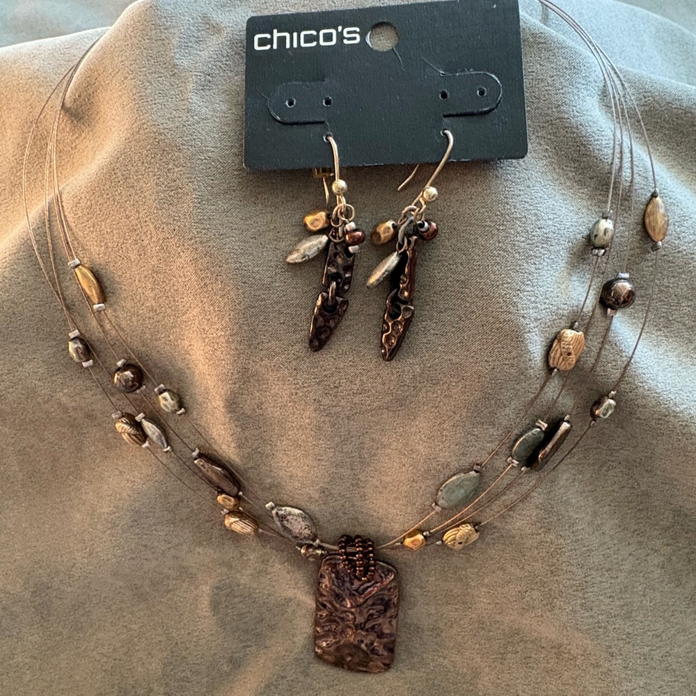 Chico's Earthy Tones Necklace and Earring Set